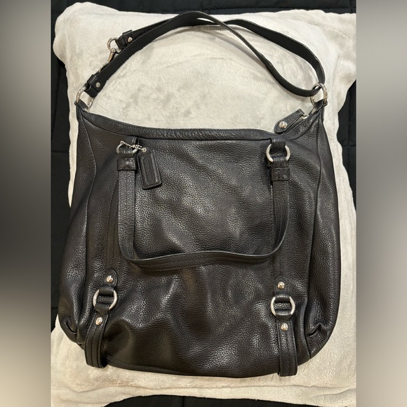 Coach pebble leather convertible - Picture 2 of 10